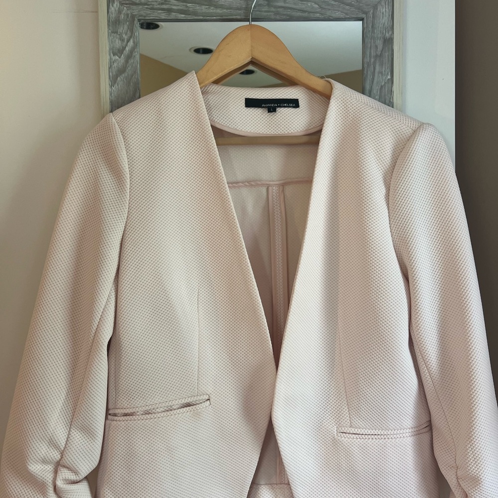 Amanda & Chelsea Cream Tailored Blazer
